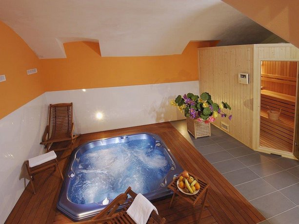 The Manes Boutique Hotel Prague (ex. EA Hotel Manes)