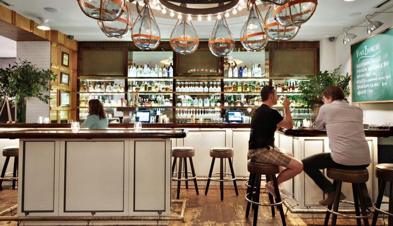 Bar_Restaurant