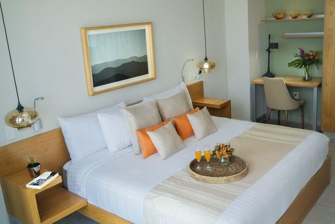 Opal Suites Apartments