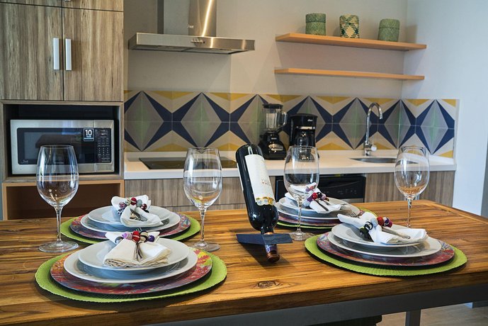 Opal Suites Apartments