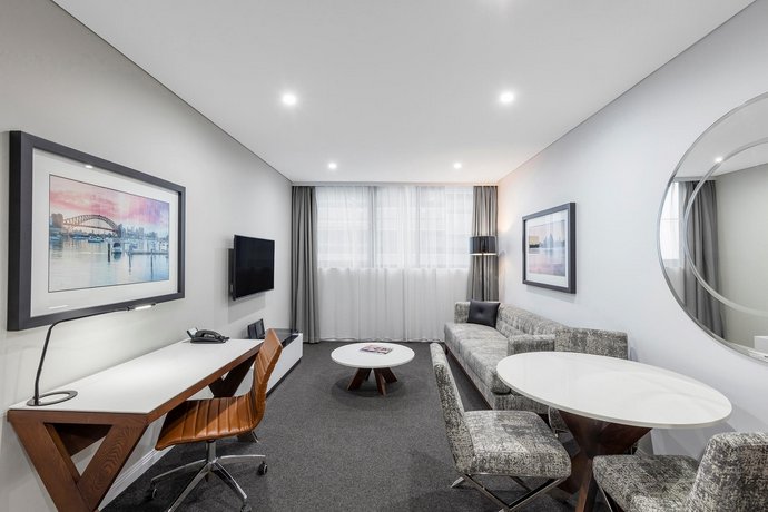 Meriton Suites North Sydney