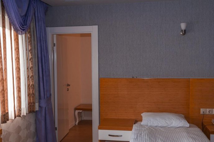 Peracity Hotel