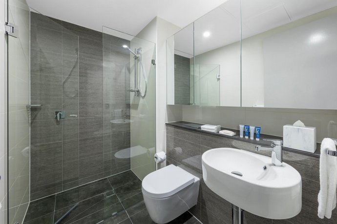 Meriton Suites North Sydney