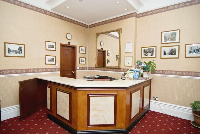 Maranton House Hotel