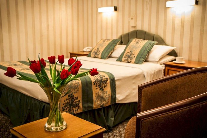 The Columbia (ex. Columbia Hotel London)