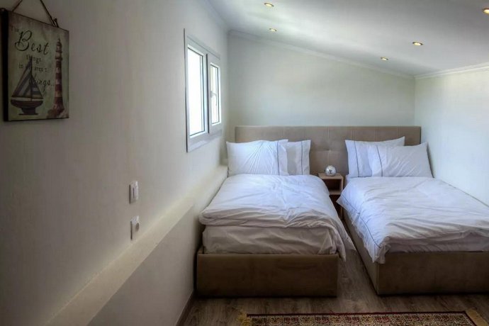 Sunny Villas Exclusive