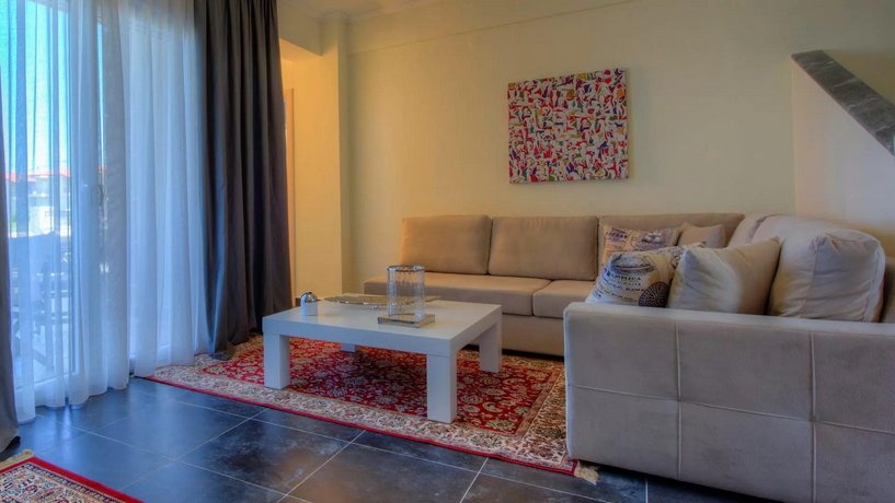 Sunny Villas Exclusive