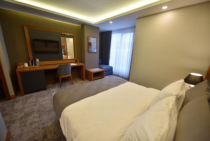Four Seven Hotel