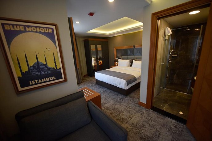 Four Seven Hotel