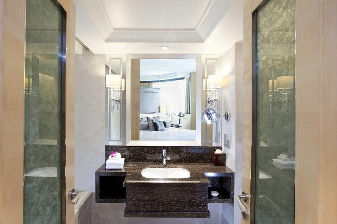 Dorsett Grand Subang Hotel