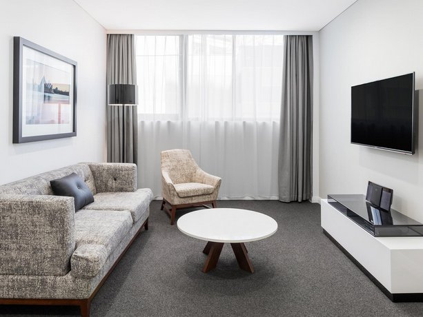 Meriton Suites North Sydney