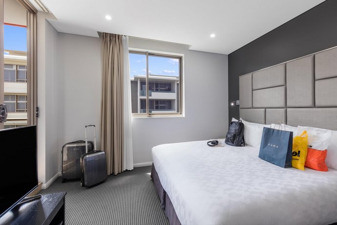 Meriton Suites North Ryde