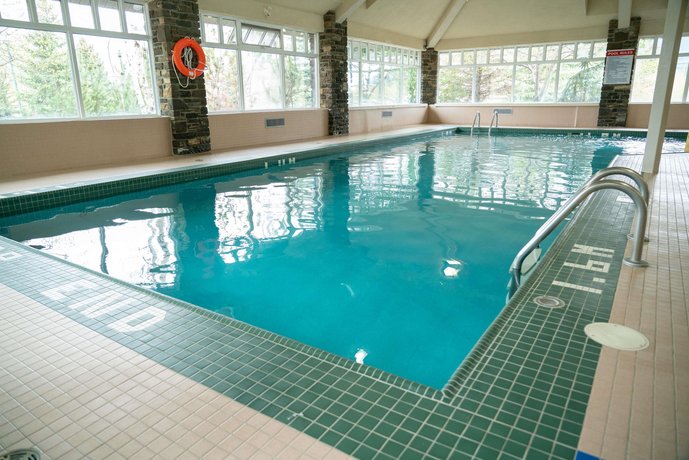 Pocaterra Inn & Waterslide