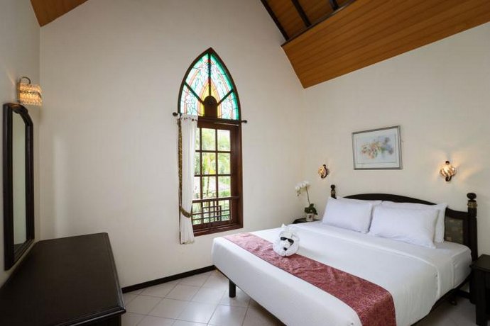 Royal Orchids Garden Hotel & Condominium