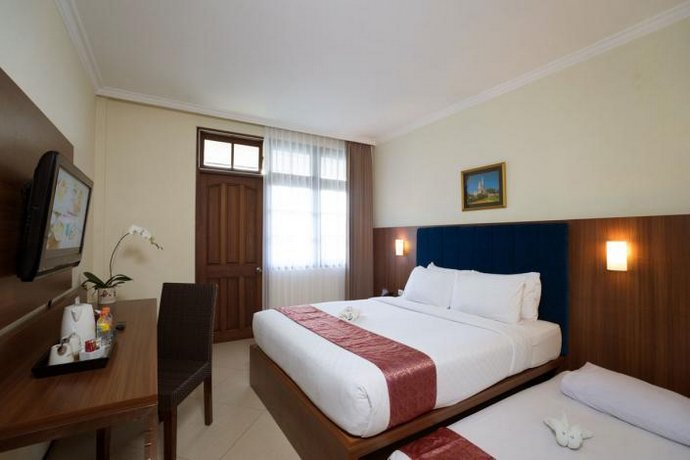 Royal Orchids Garden Hotel & Condominium