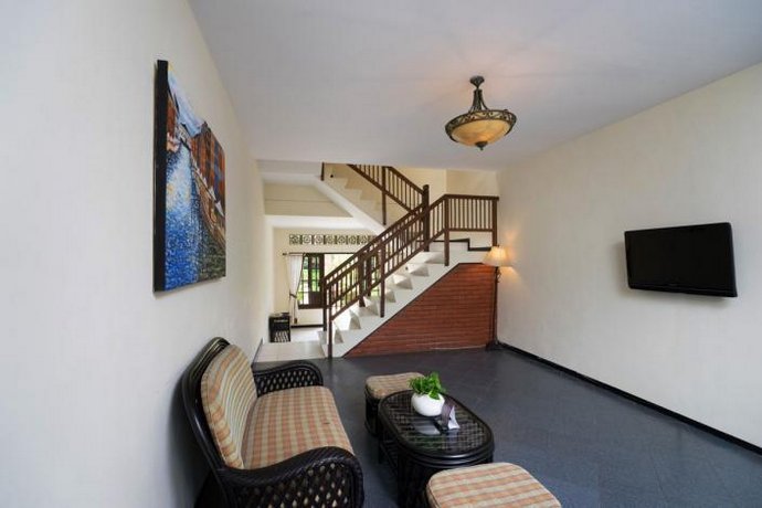 Royal Orchids Garden Hotel & Condominium