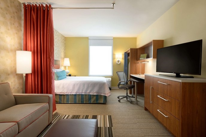 Home2 Suites by Hilton Roseville Minneapolis