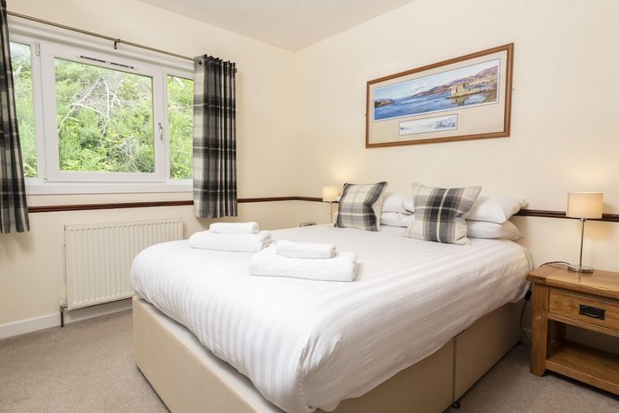 Loch Ness Clansman Hotel