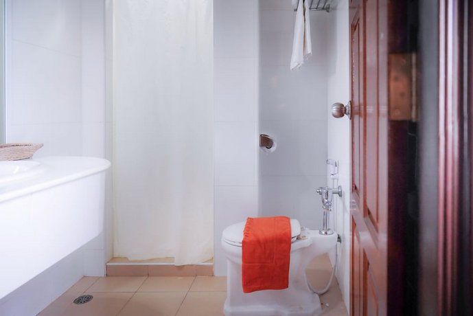 DT Hotel - Pratunam