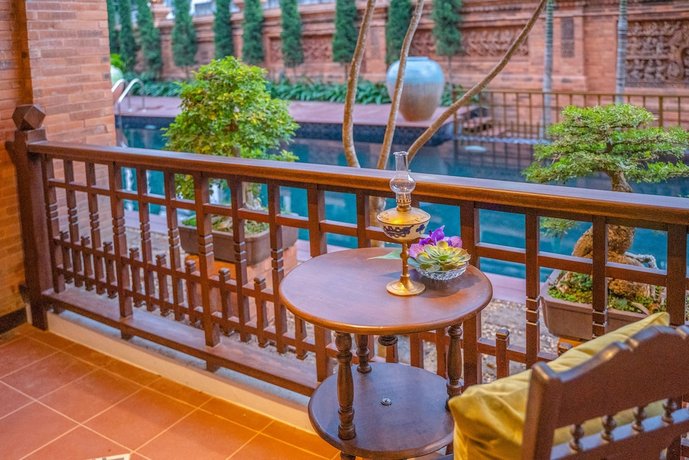 Phor Liang Meun Terracotta Arts Hotel