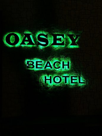 Oasey Beach Hotel