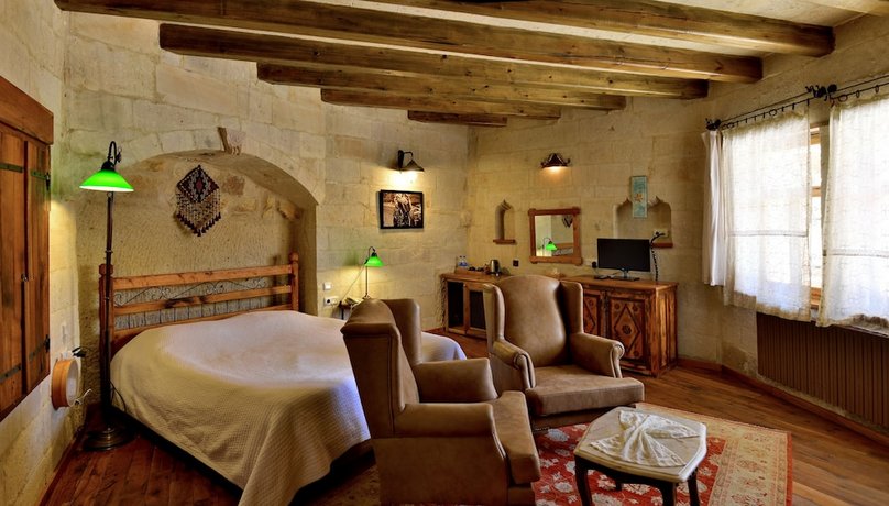 Sultan Cave Suites