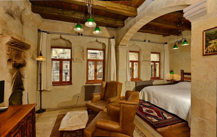 Sultan Cave Suites