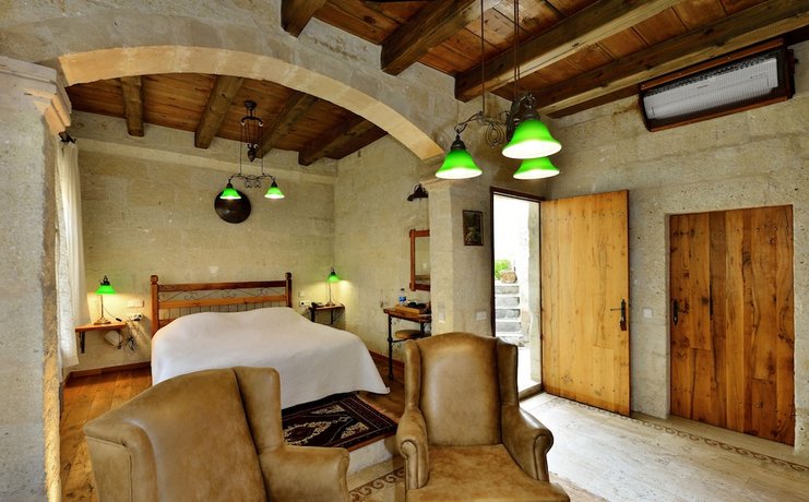 Sultan Cave Suites