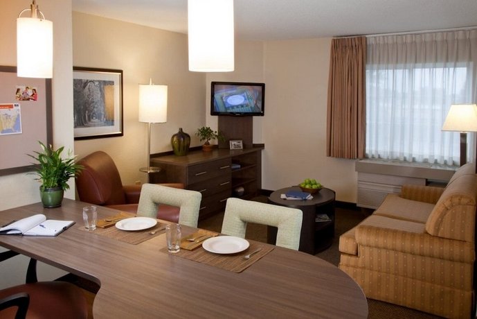 Candlewood Suites OC Airport Irvine West