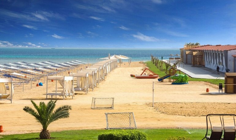Gravity Hotel & Aqua Park Hurghada Families and Couples Only