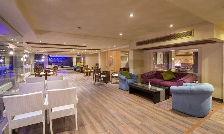 Gravity Hotel & Aqua Park Hurghada Families and Couples Only