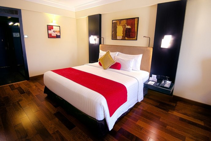 Sterling's Mac Hotel