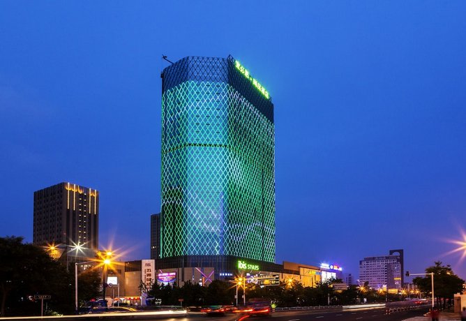 Ibis Styles Nantong Wuzhou International Plaza