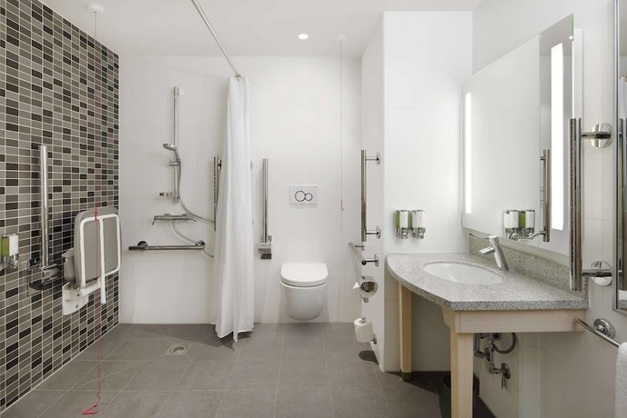 Hampton By Hilton London Docklands