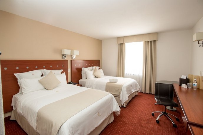 Hotel Cayala Inn