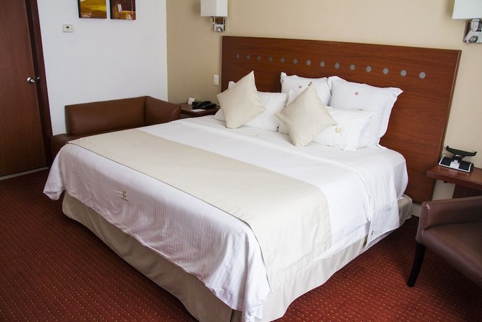 Hotel Cayala Inn