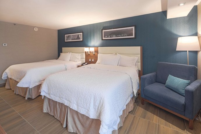 Hampton by Hilton Monterrey Galerias