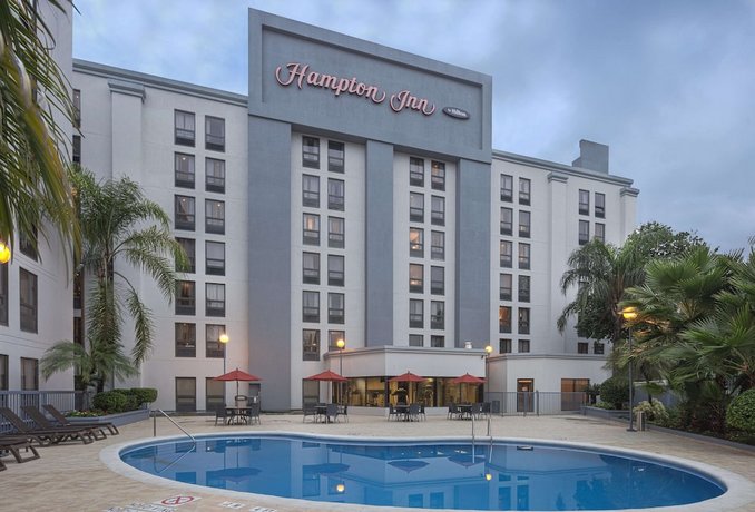 Hampton by Hilton Monterrey Galerias