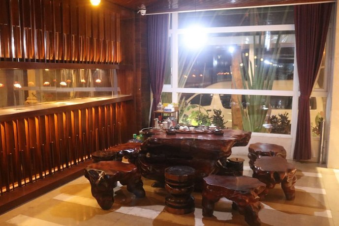 Chang Palace Vientiane