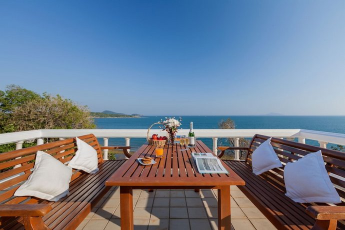 Baan Khunying - Secluded Phuket Beachfront Villa