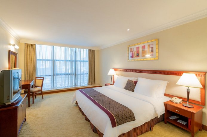 Shenzhen Dongmen Metropark Suites Hotel