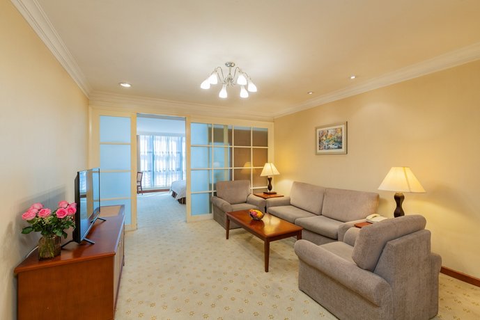 Shenzhen Dongmen Metropark Suites Hotel