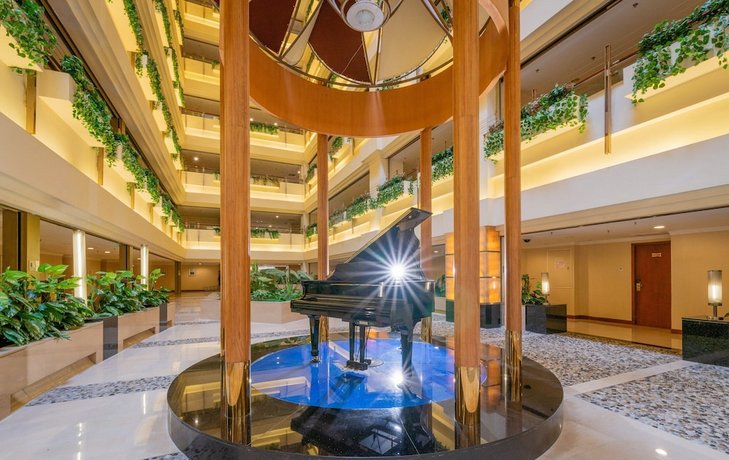 Shenzhen Dongmen Metropark Suites Hotel