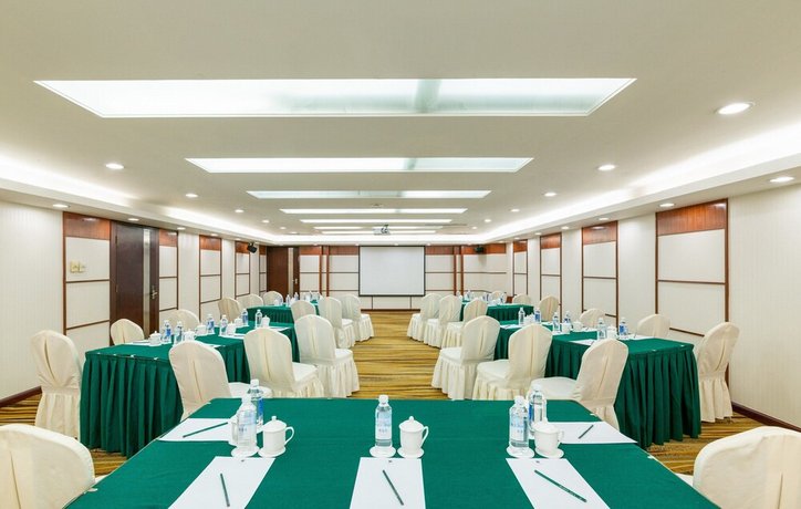 Shenzhen Dongmen Metropark Suites Hotel