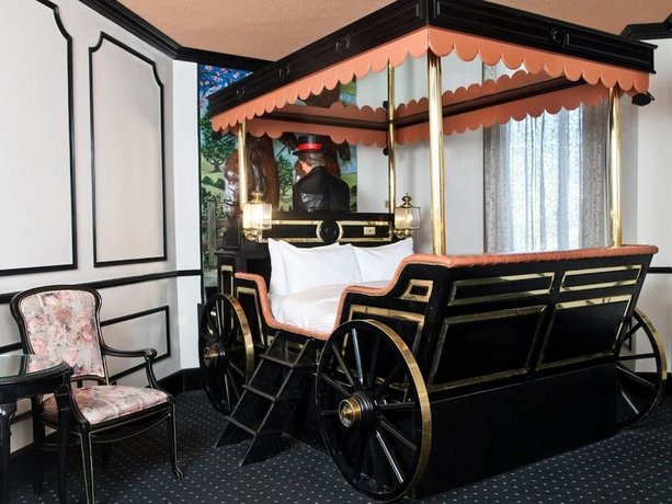 Fantasyland Hotel