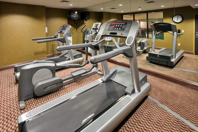Holiday Inn Express Hotel & Suites Birmingham - Inverness 280
