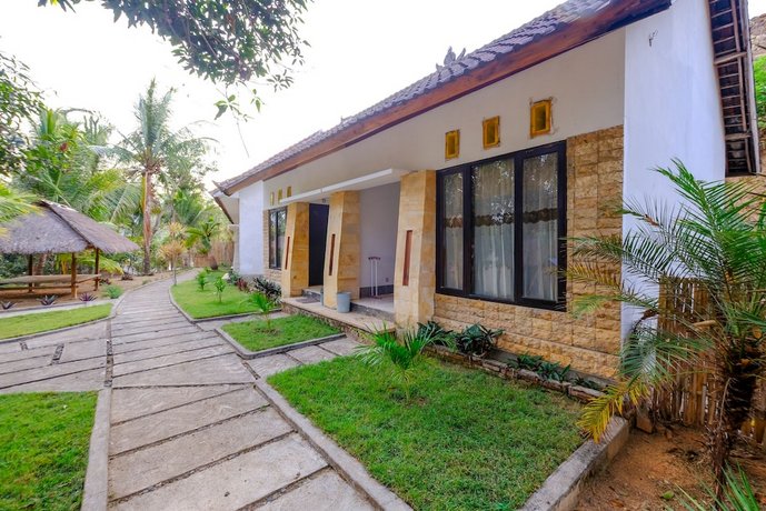OYO 1793 Kuta Circle Residence
