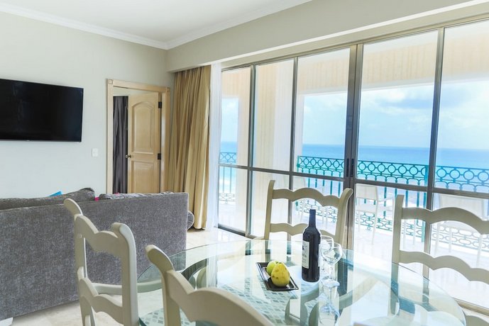Sandos Cancun Lifestyle Resort