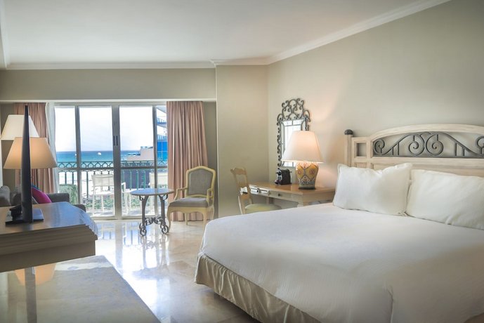 Sandos Cancun Lifestyle Resort