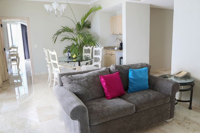 Sandos Cancun Lifestyle Resort